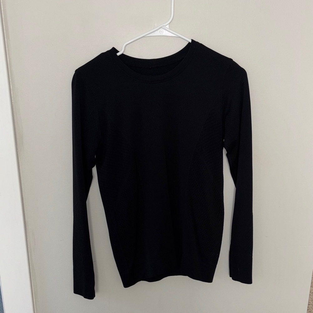 Swiftly Tech Long Sleeve